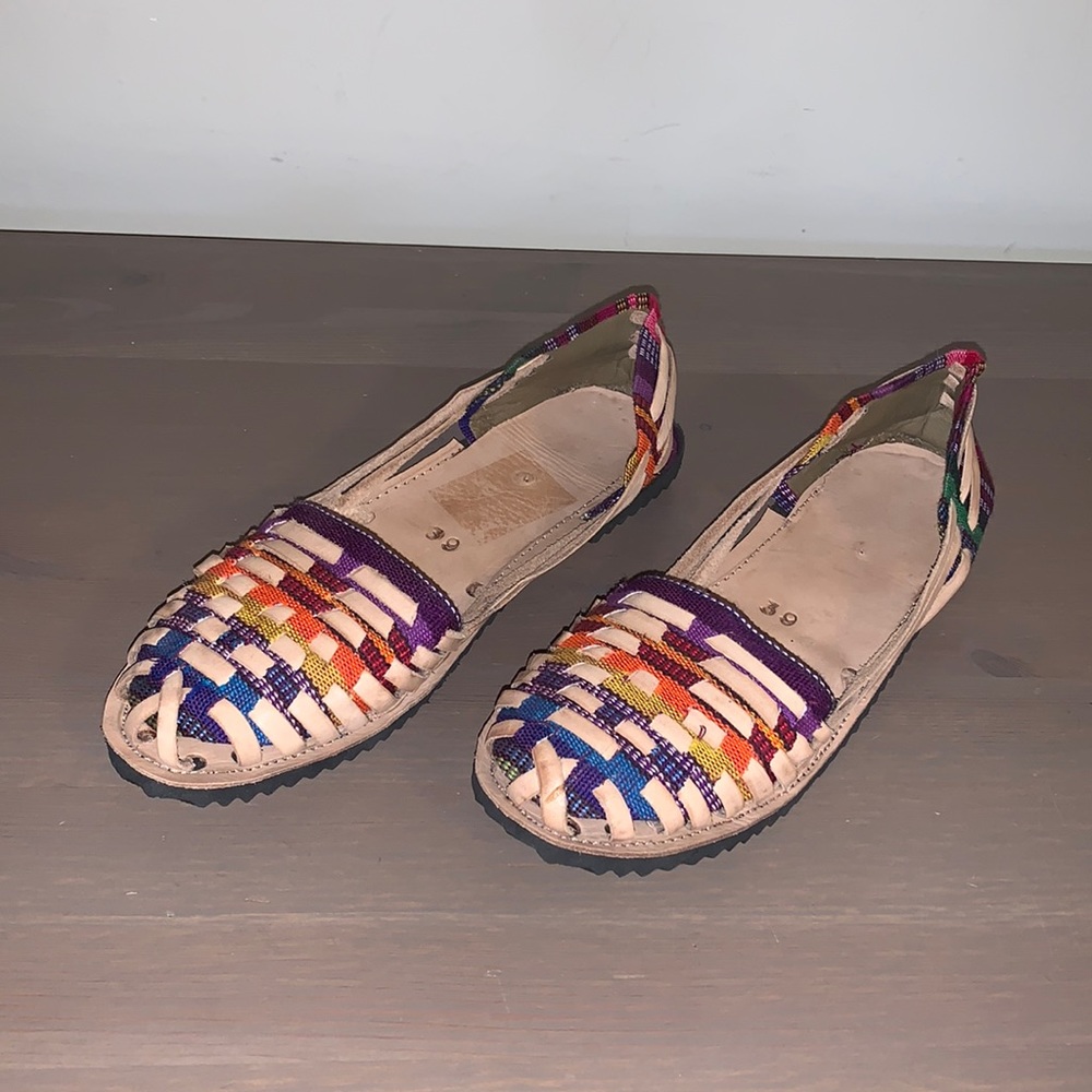 🆕 Handmade Boho Woven Leather and Textile Flats - Women’s Size 39 - Picture 2 of 7
